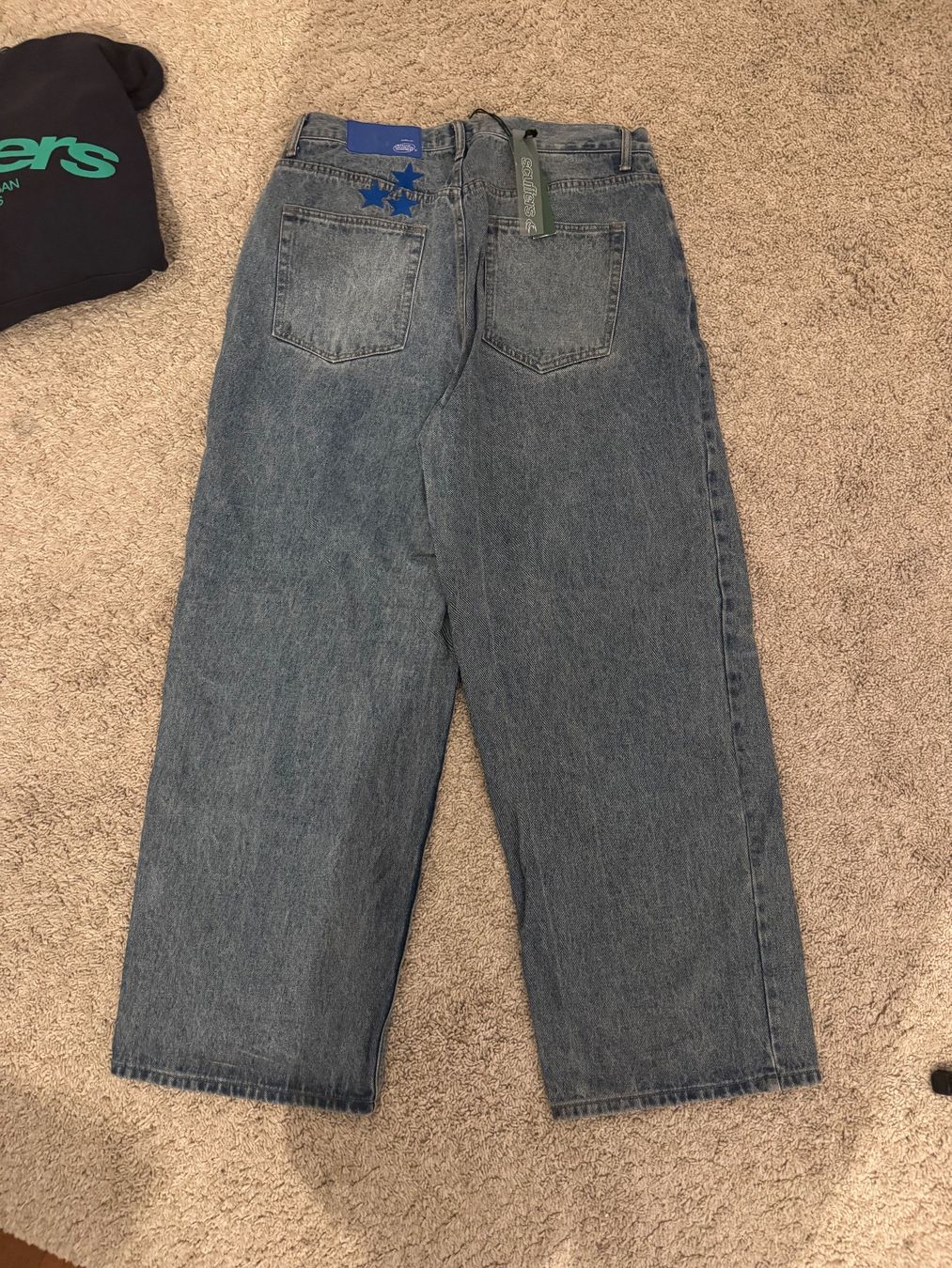 Scuffers Jeans: Jeans Scuffers Jumbo Pants mit Sternen – Usato da Basel venduto da olo..ir 1