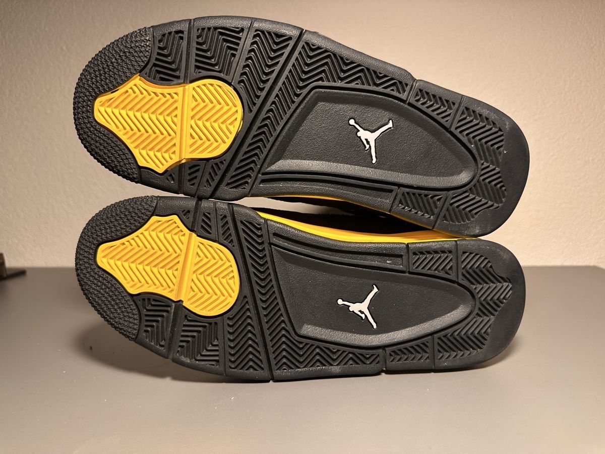 Jordan Scarpe da uomo: Air Jordan 4 Thunder (2023) – Nuovo (secondo la descrizione) da Mollis venduto da oli_gr 6
