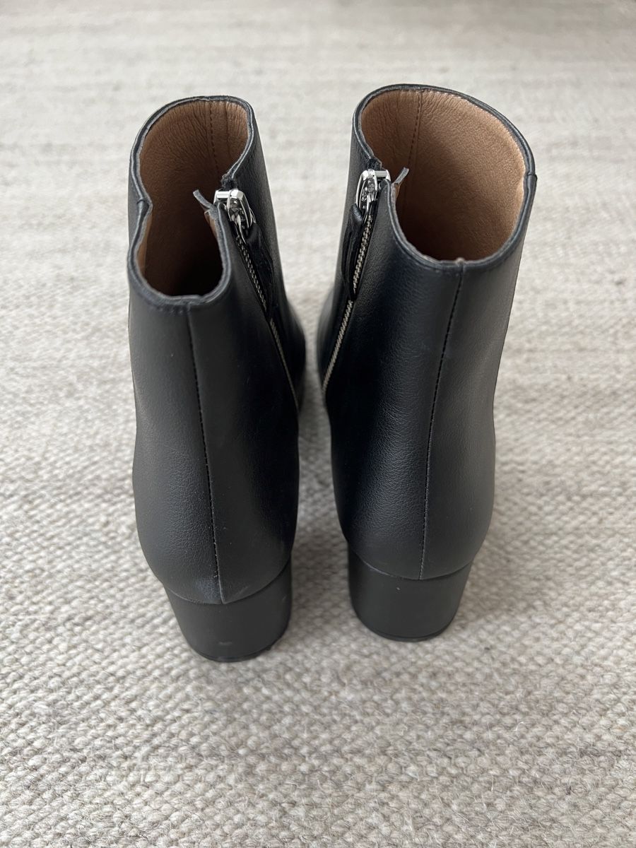 Scarpe da donna: Schwarze Pumps aus Kunstleder, Grösse 39 – Nuovo (secondo la descrizione) da Wohlen AG venduto da JoeGreen_1 2