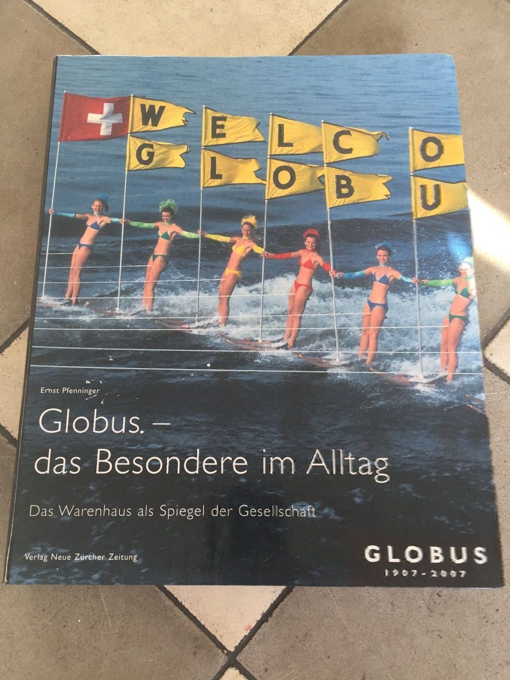 Libri: GLOBUS-BUCH - Das Besondere im Alltag – Nuovo e nell'imballaggio originale da Eglisau venduto da vfe7