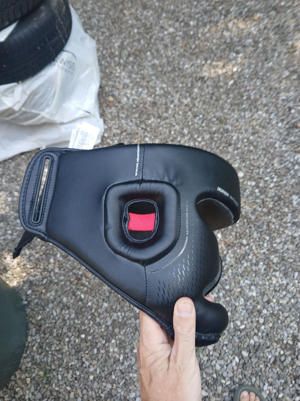 Decathlon Protections: Kopfschutz Decathlon Outshock Grösse L – Neuf (Voir description) à Bern par jon_552k 2