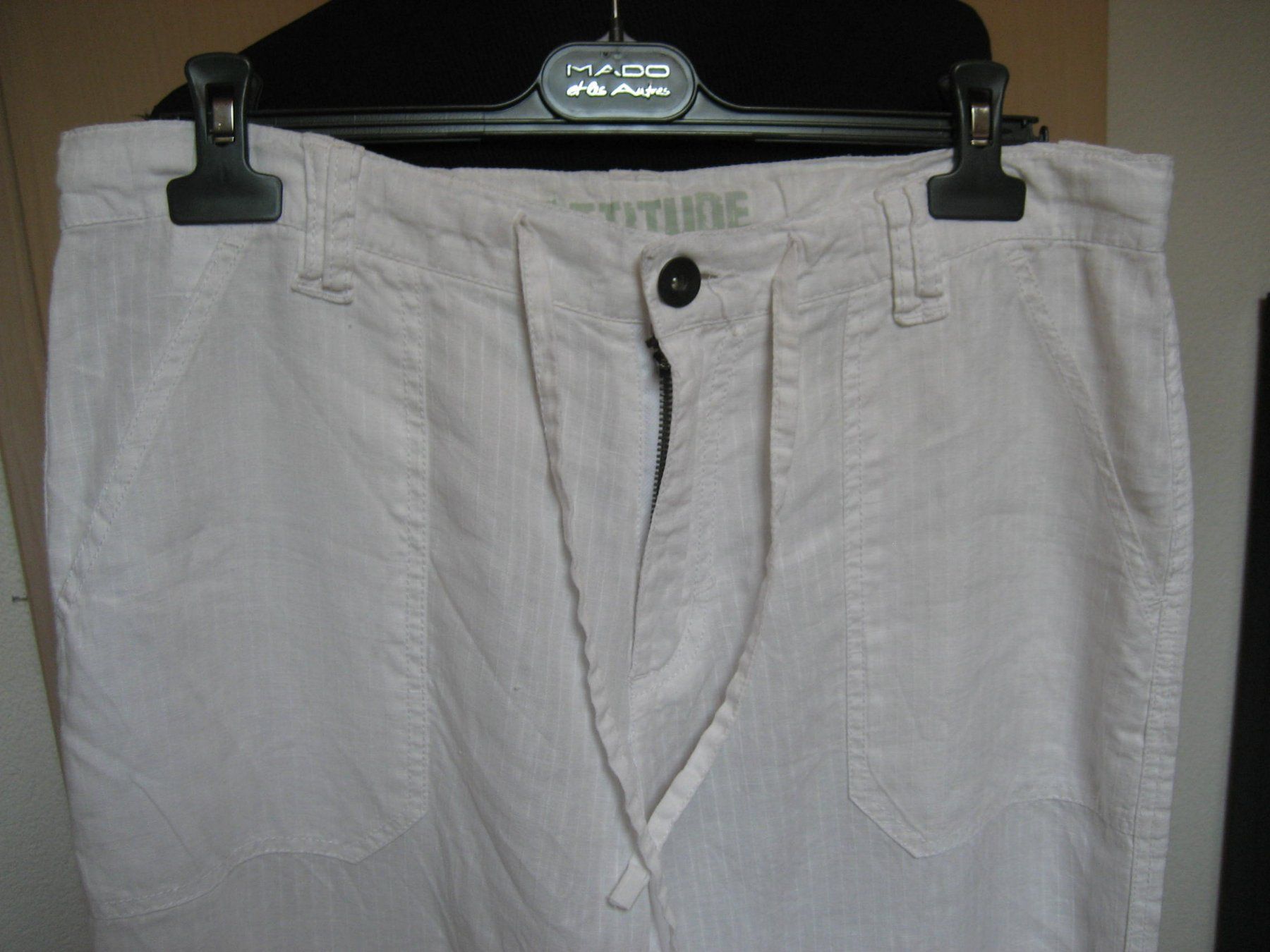 Pantaloni: Pantalon lin Armand Thierry taille 44 – Usato da Delémont venduto da marryb 1