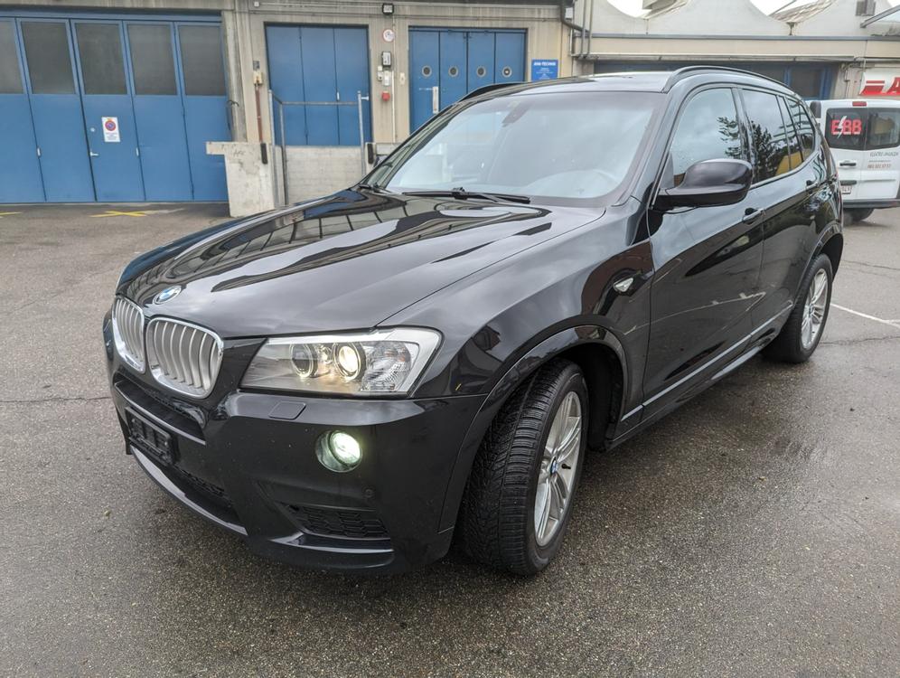 BMW X3 2.8i Jahrgang 2012 mit 3 Liter Motor