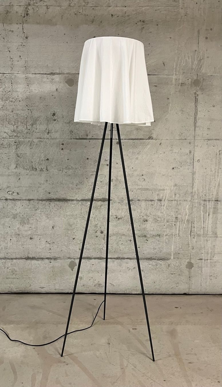 Flos Lampade: stehleuchte rosy angelis . philippe starck . flos – Usato da Basel venduto da Rmo4000