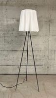 stehleuchte rosy angelis . philippe starck . flos
