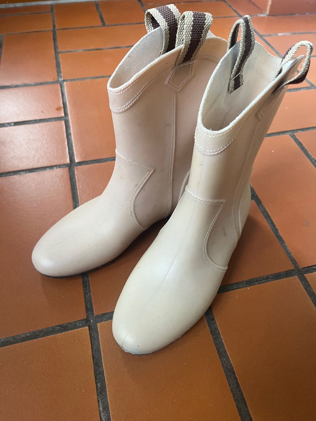 Damenschuhe: Keddo Gummistiefel, Grösse 37 – Gebraucht aus Luzern von paulinili 2