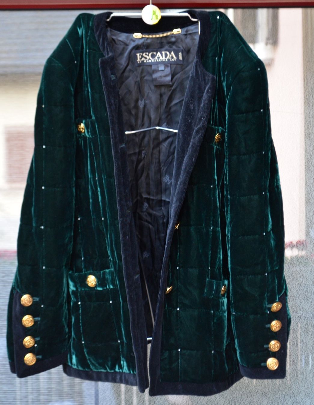 Giacche: Escada Blazer 40 Samt / velour – Usato da Collonges venduto da Auganien 3