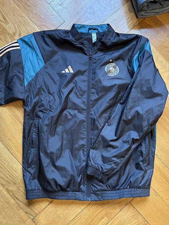 Giacche: DFB Jacke in dunkelblau Gr. S – Usato da Bern venduto da Lunite