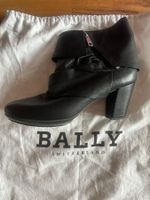 Elegante Bally Leder Stiefeletten schwarz, Grösse 40