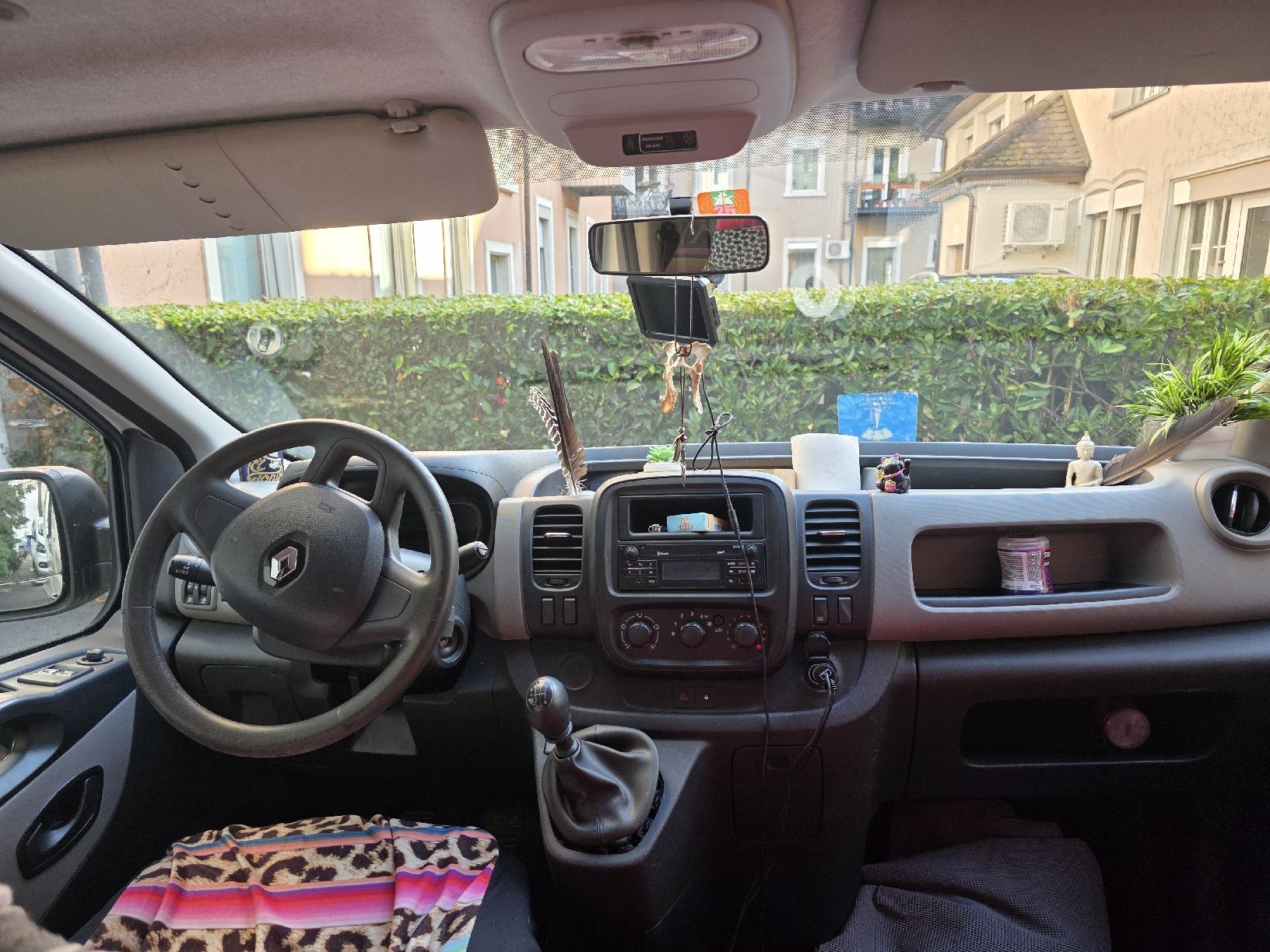 Camping Fahrzeuge: Renault Trafic sCi95 – Gebraucht aus Zürich von Racula11 4