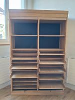 Aktenschrank frisch restauriert