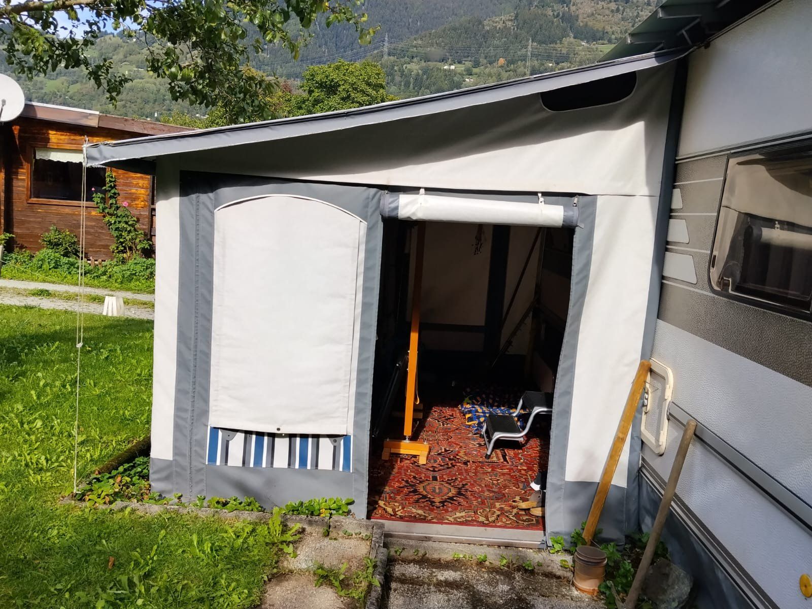 Verande & Tende da sole: Wohnwagenvorzelt – Usato da Jonschwil venduto da MeinBaby01 2