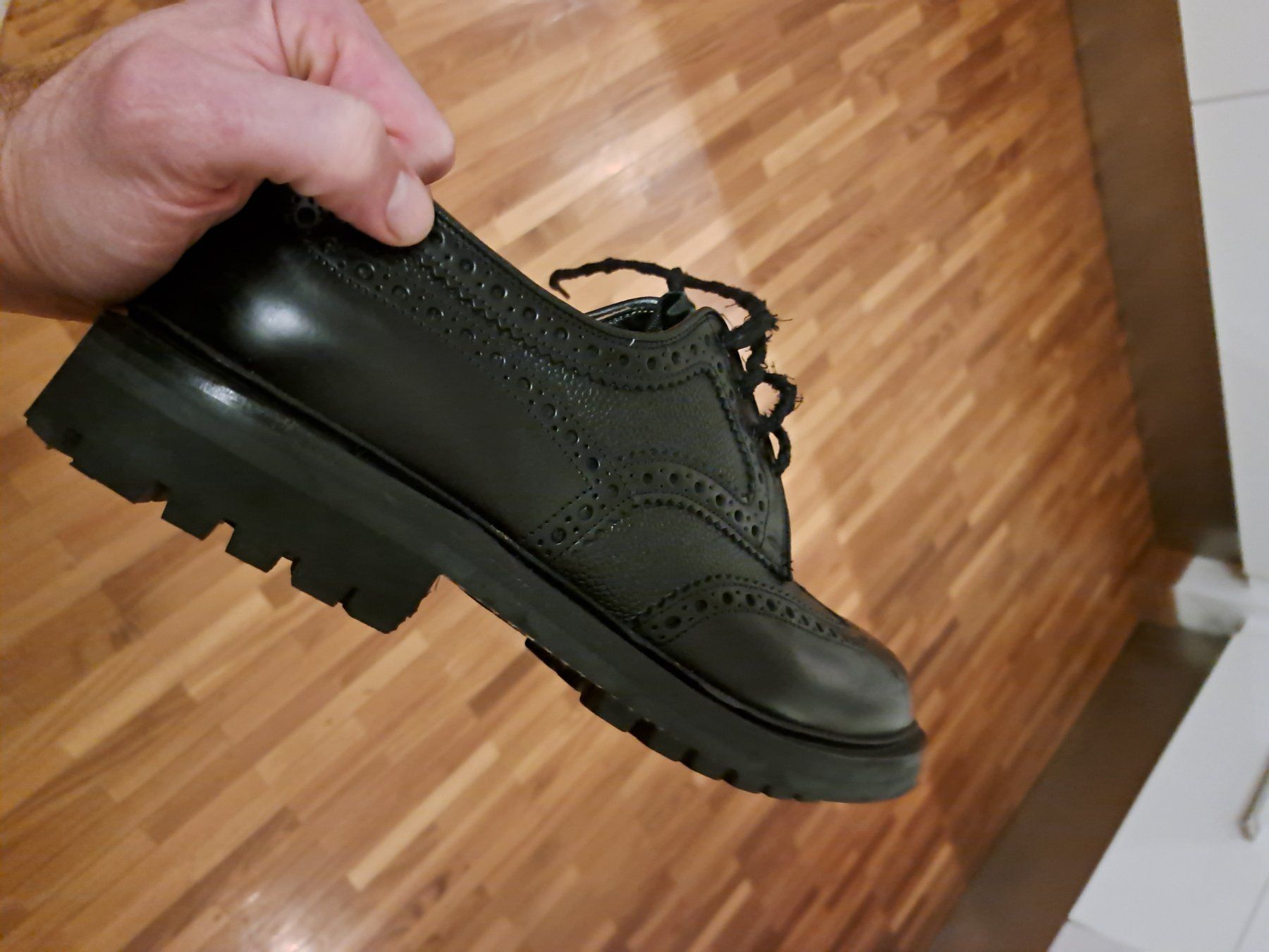 Church's Herrenschuhe: Church's shoes size 10 new – Gebraucht aus Meyrin von sensolic 4