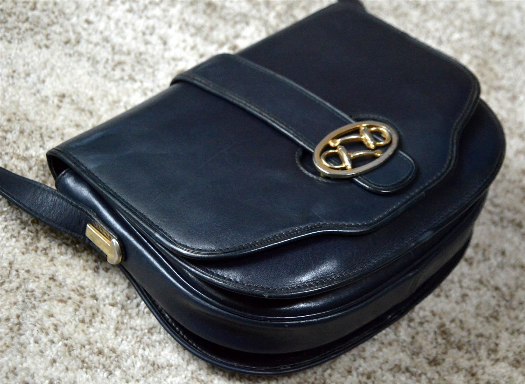 Sacs femmes: Igor Style Tasche / sac – D'occasion à Collonges par Auganien 2