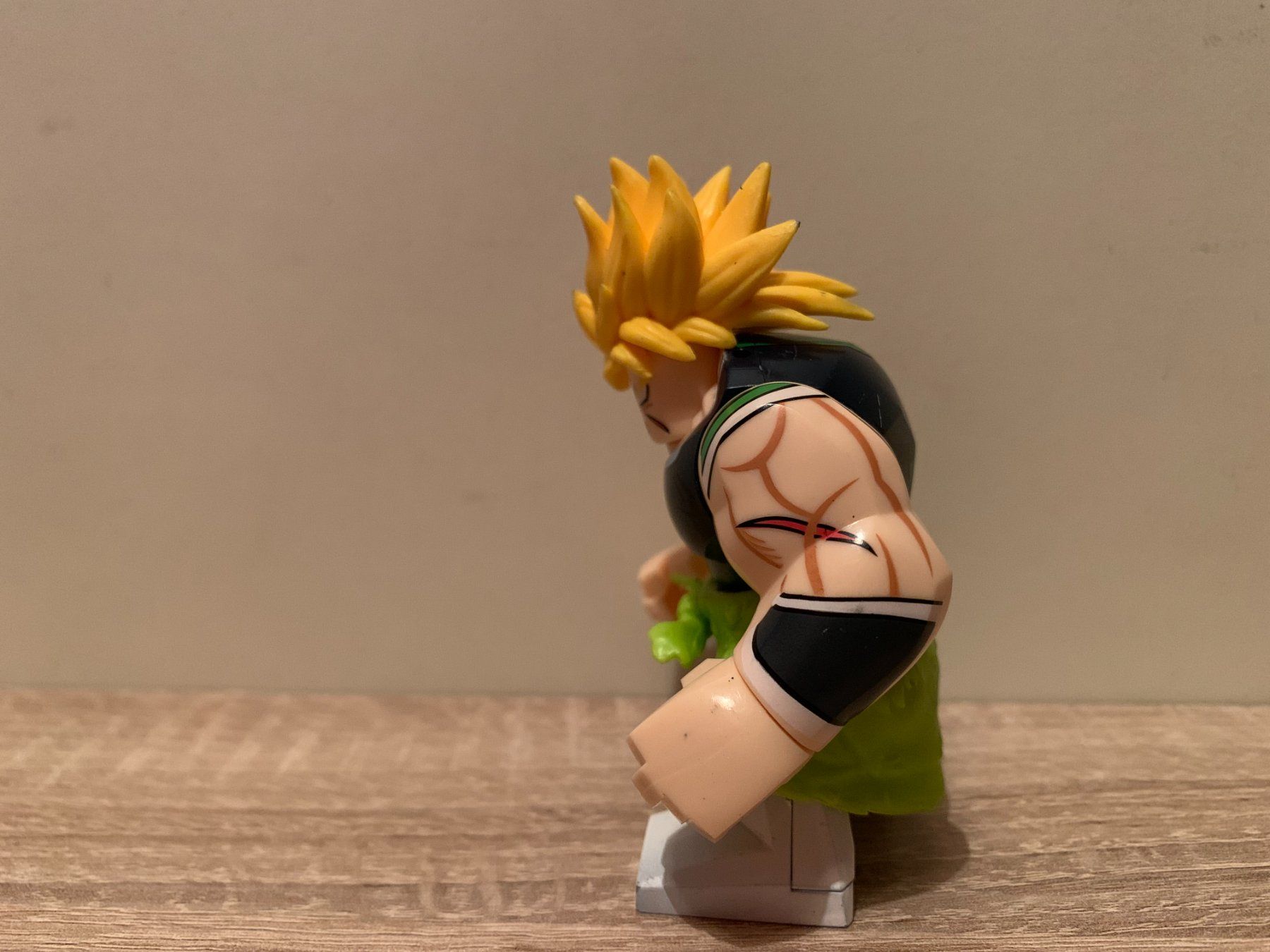 Kit di costruzioni: Dragon Ball Z Minifigur Broly – Usato da Basel venduto da Don-Angel 1