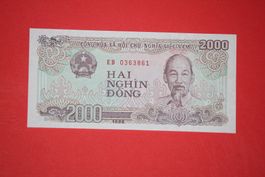 VIETNAM - 2000 Dong 1988 UNC (ED 0363861)