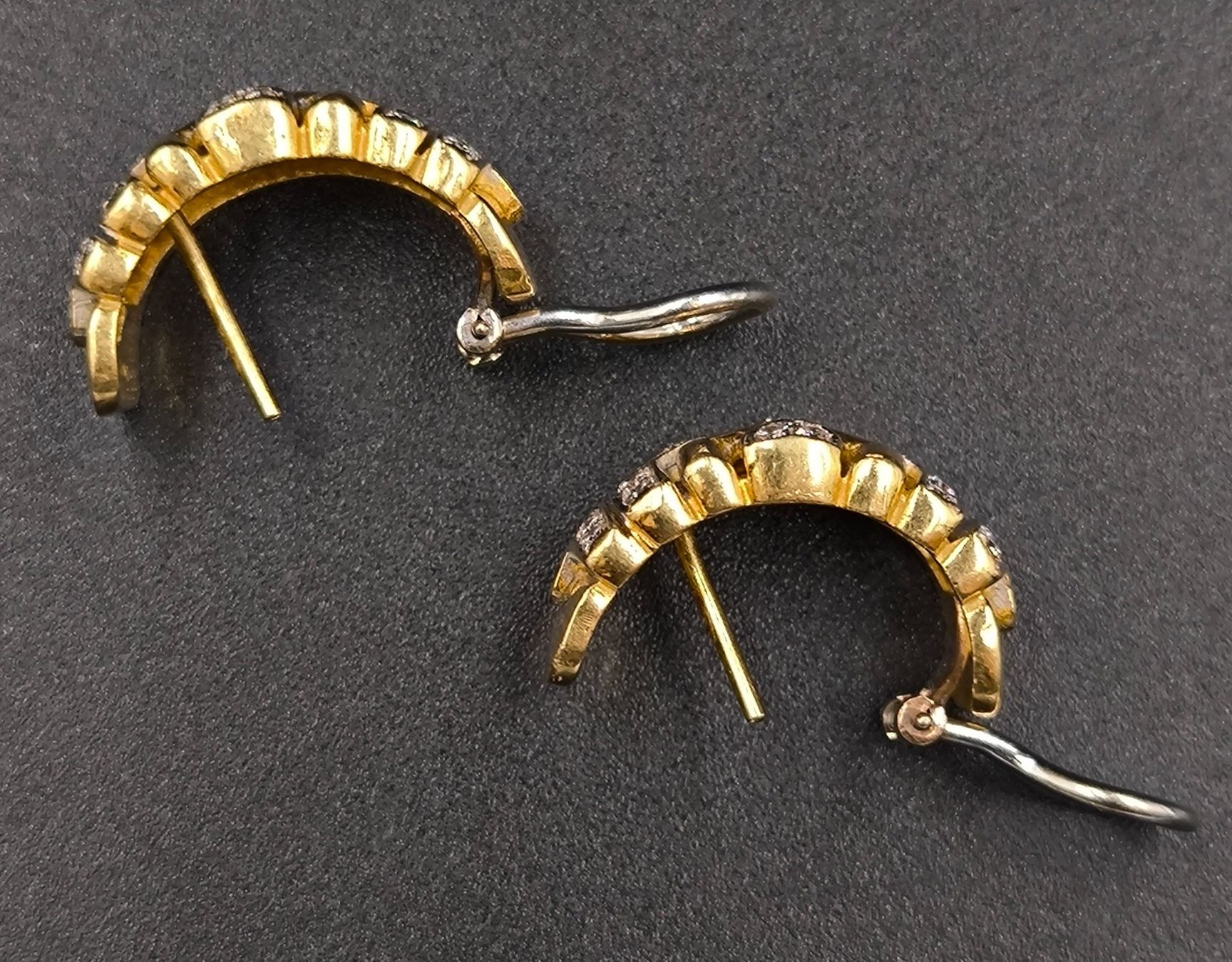 Ohrringe & -stecker: Ohrringe mit Diamanten – Gebraucht aus Rorschacherberg von snOOpydOg11 9