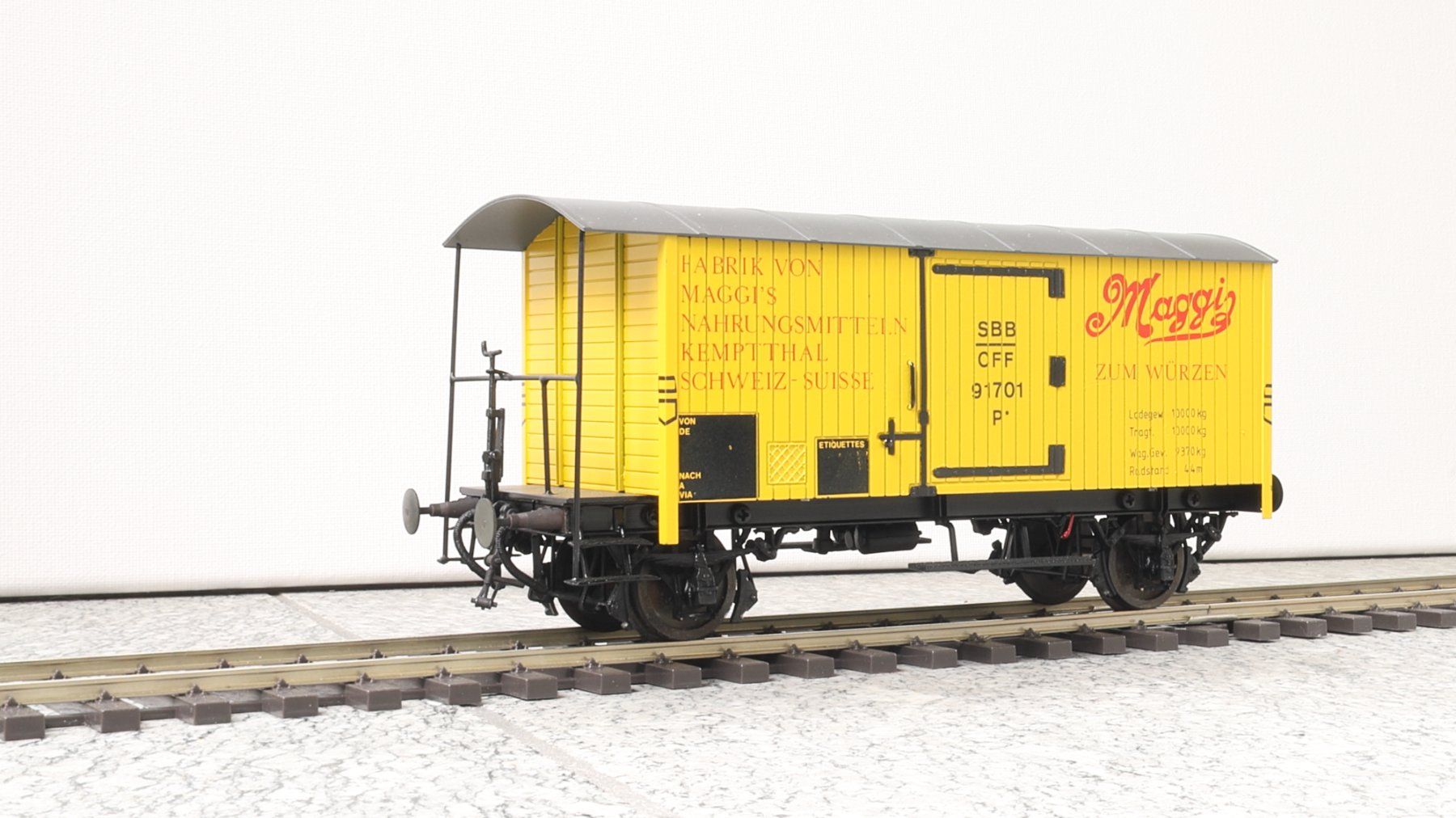 Modellini di ferrovie: Frisa - 0 - SBB K2 Güterwagen "Maggi"  Nr. 91701 – Usato da Hergiswil NW venduto da E646.060