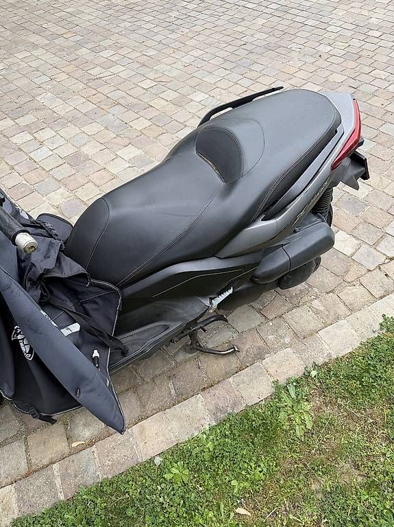 Scooter: Yamaha Xmax 250 – Usato da Le Grand-Saconnex venduto da esk_26f5 2