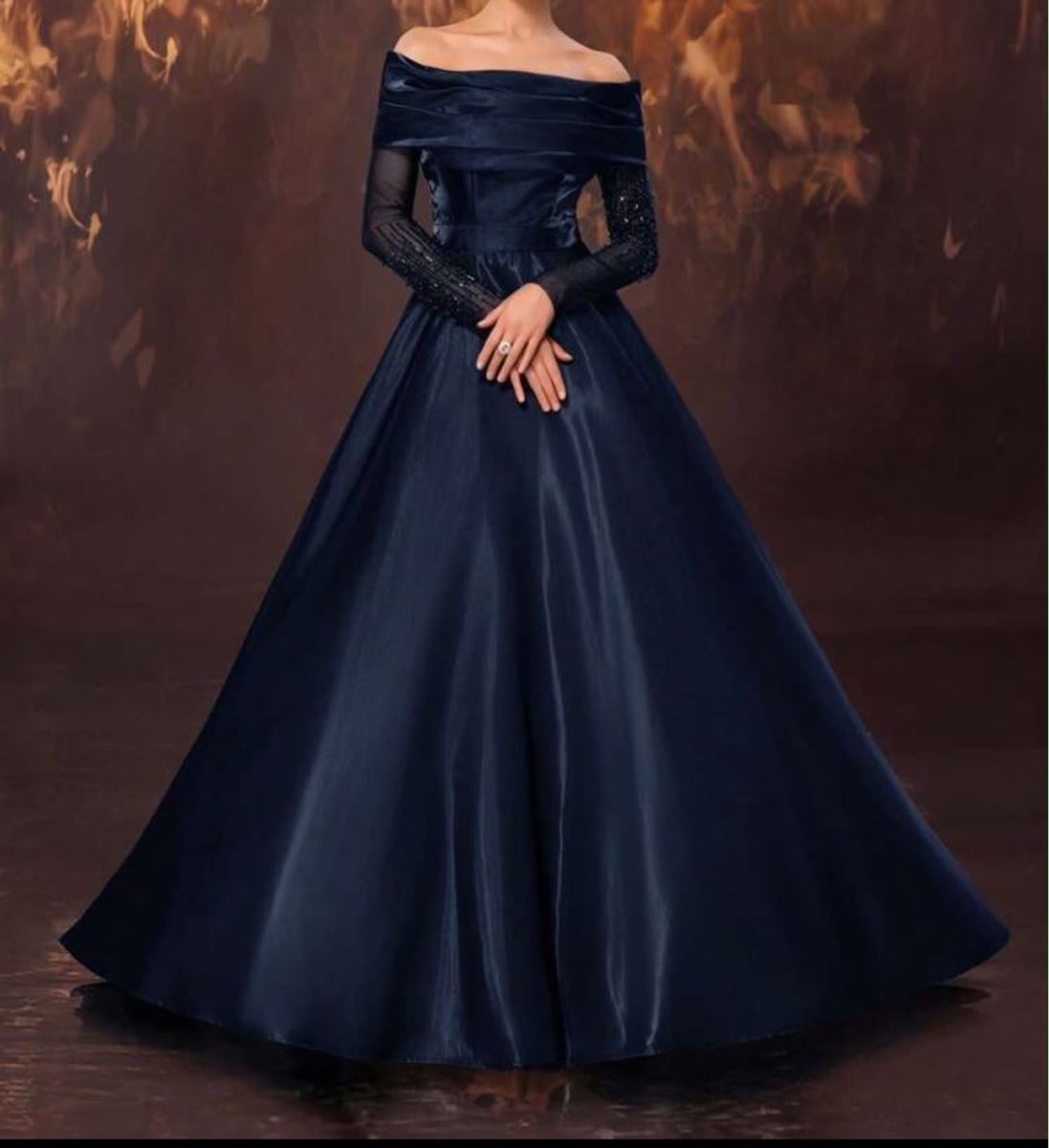 Vestiti: Abendkleid  – Nuovo e nell'imballaggio originale da Andelfingen venduto da mir_k5sx 1