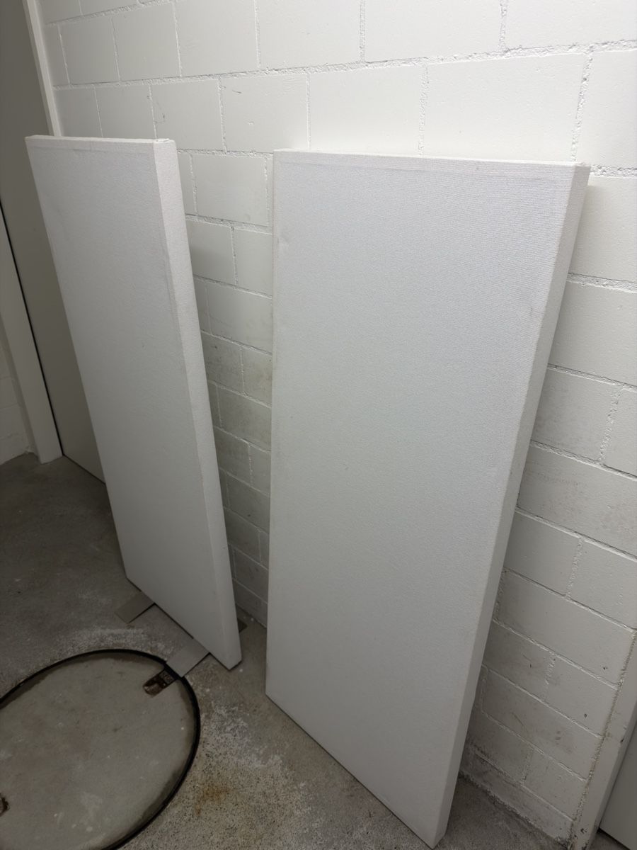 Altri accessori: 2 Akustikpaneele GIK Acoustics – Usato da Schlieren venduto da Odi81