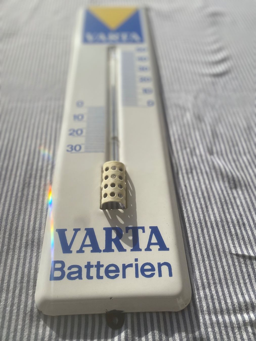 Insegne: Varta Thermometer original Emailschild – Usato da Bülach venduto da classicrider 1