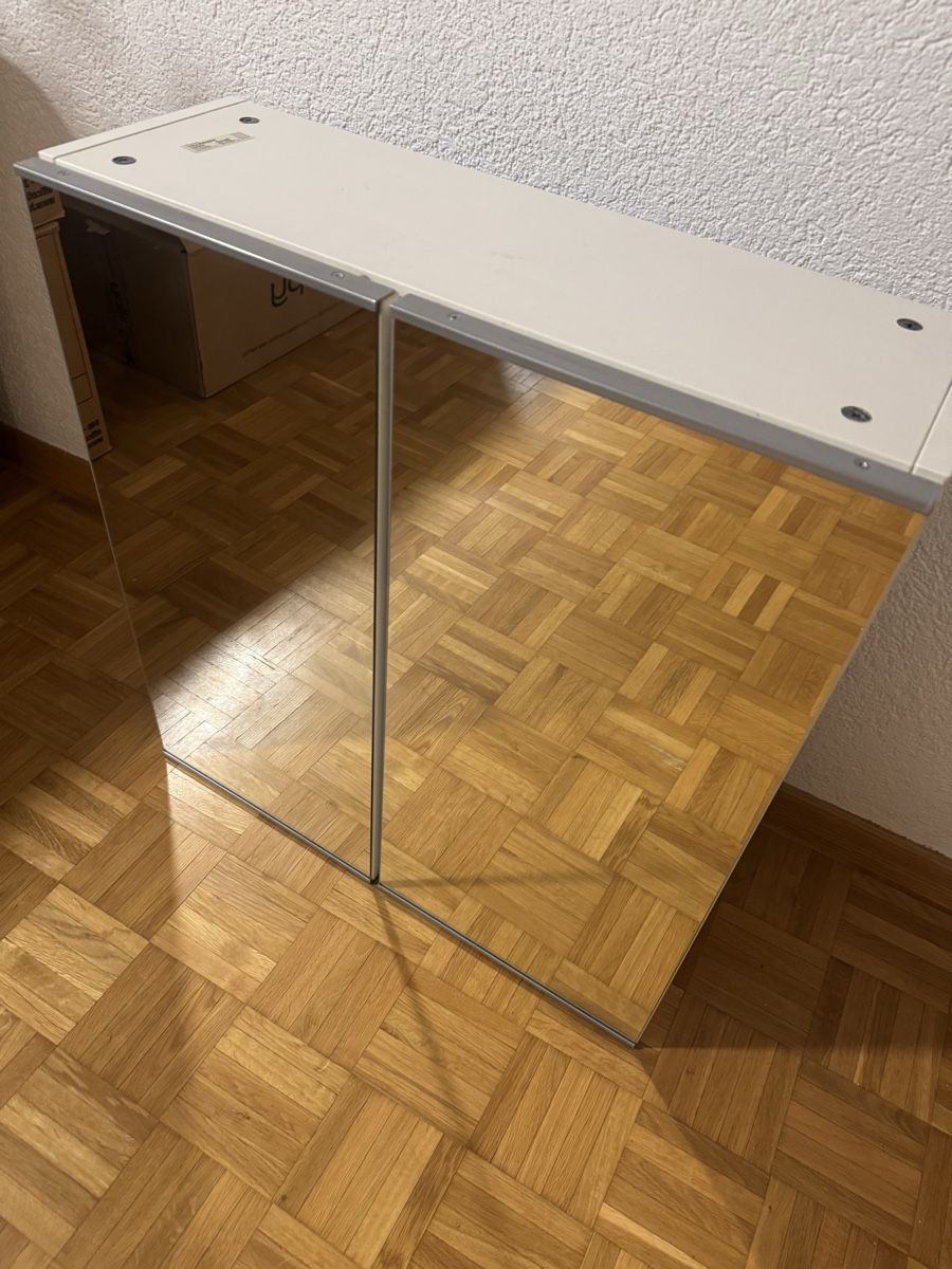 Armadietti a specchio: Spiegelschrank Ikea mit Glasböden Lillängen – Usato da Hermetschwil-Staff venduto da Joannestrm 2