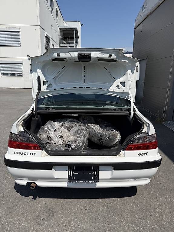 Automobili: Peugeot 406 1.8 16v Benzin – Usato da Luzern venduto da red_bull2 8
