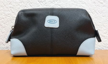 Belle trousse / sac de la marque BRICS