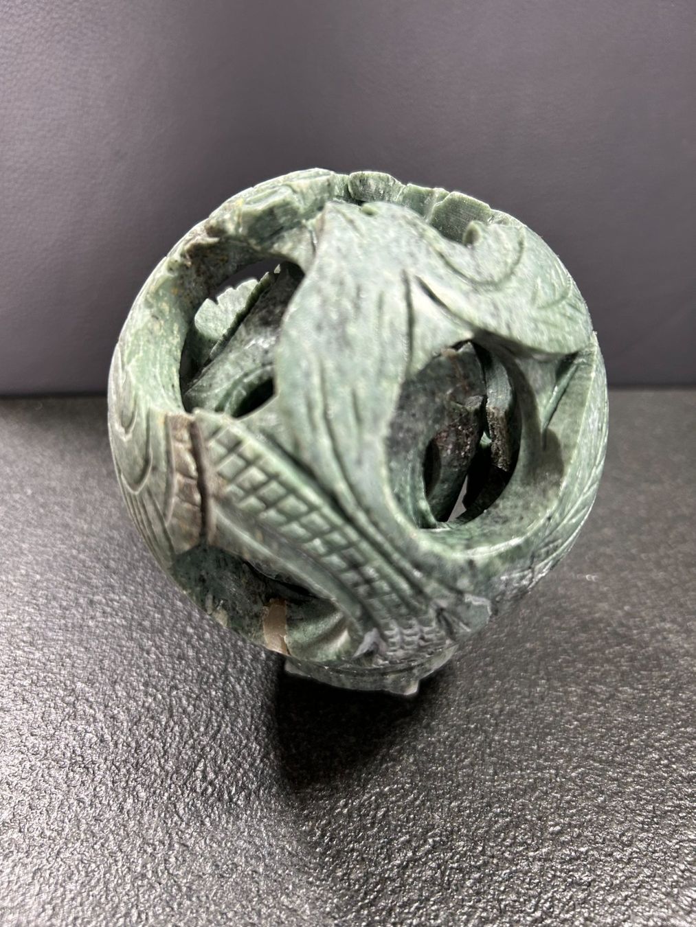 Minerali & Pietre curative: Jade Speckstein Puzzle Ball – Usato da Root venduto da Mpcshop