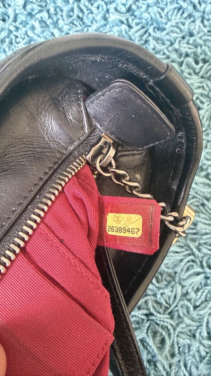 Chanel Borse da donna: Chanel bag black . – Usato da Kloten venduto da liu_65tx 2