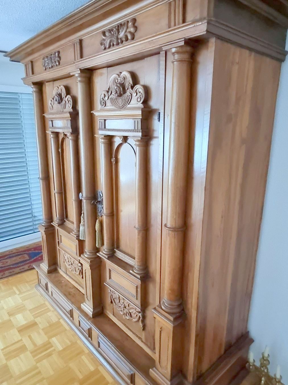 Schränke: BAROCK-SCHRANK  ANTIK – Gebraucht aus Brunnen von brocundfloh 1