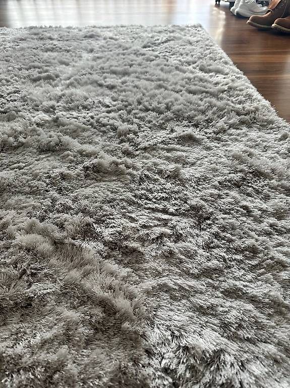 Tappeti: Flauschiger Teppich, beigegrau, neuwertig – Usato da Schaffhausen venduto da Apardo01 2