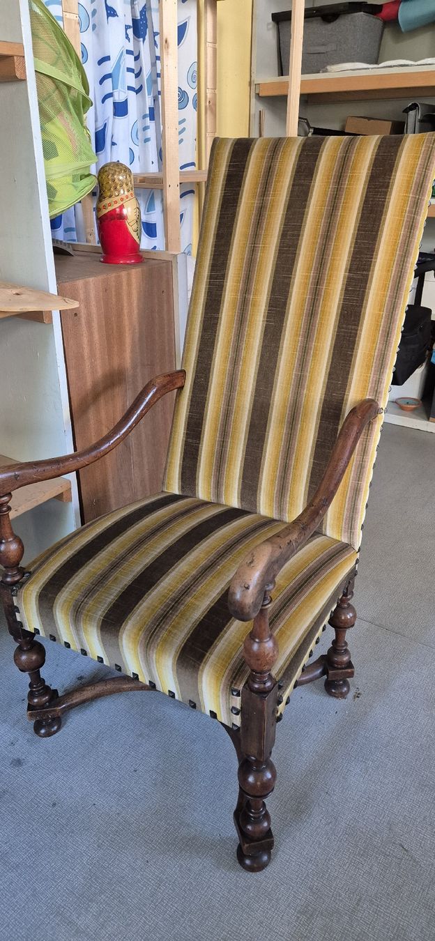 Hochstühle: Chaise de style classique – Gebraucht aus Marly von bos_krs9
