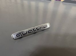 Quattro Emblem Original 