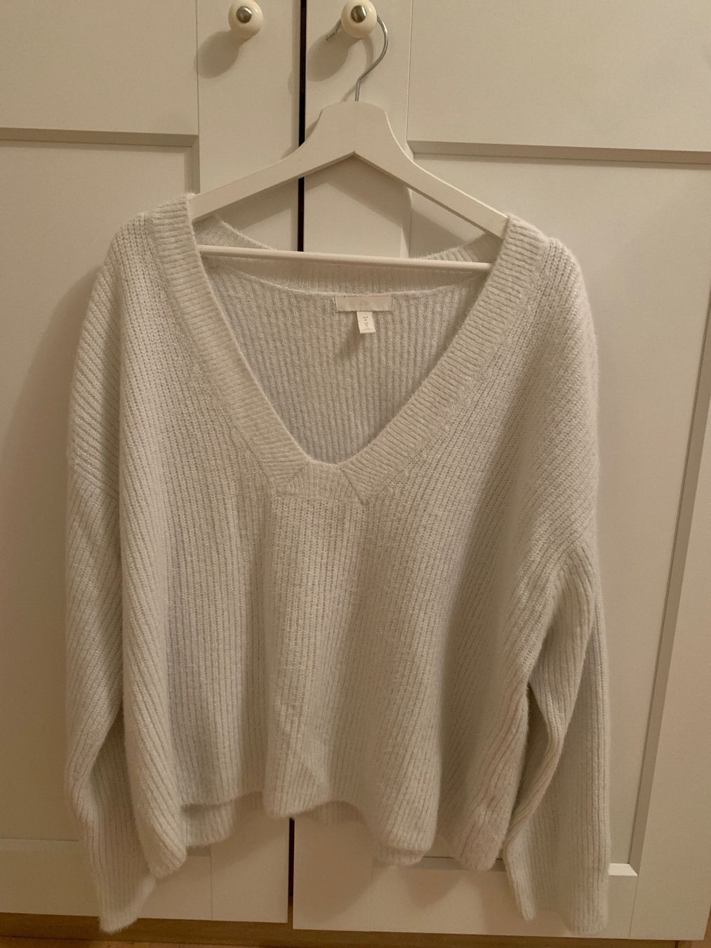 H&M Pulls & Sweat-shirts: Kuschelpullover weiss 1.- Startpreis – D'occasion à Horgen par Aimee86