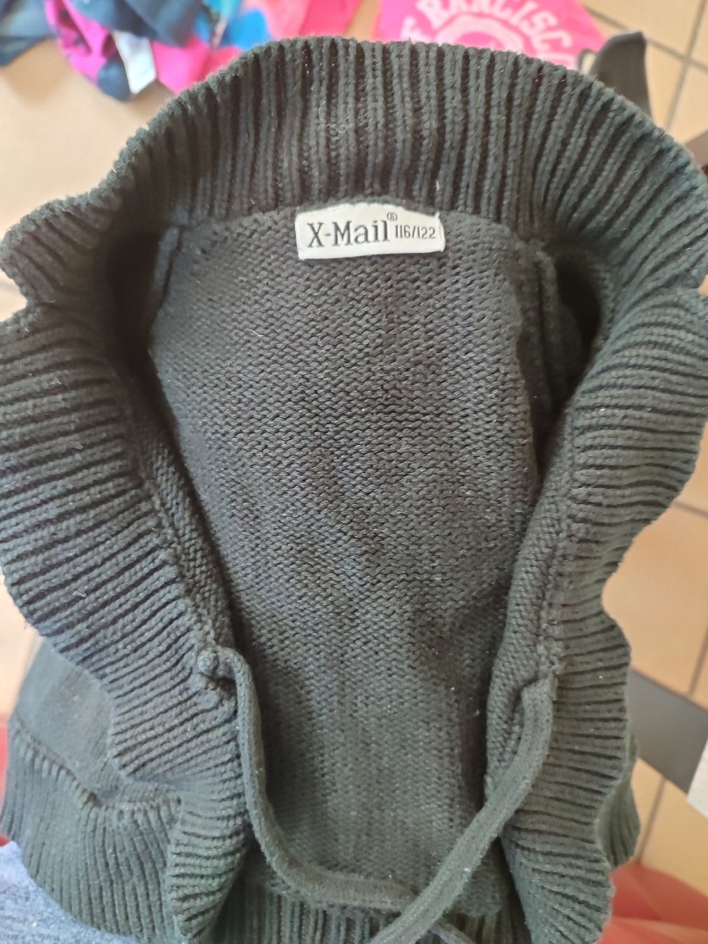 Lotti & Set di vestiti: 2 Jäckchen Mädchen Gr 122 – Usato da Mülligen venduto da locademalaga 4