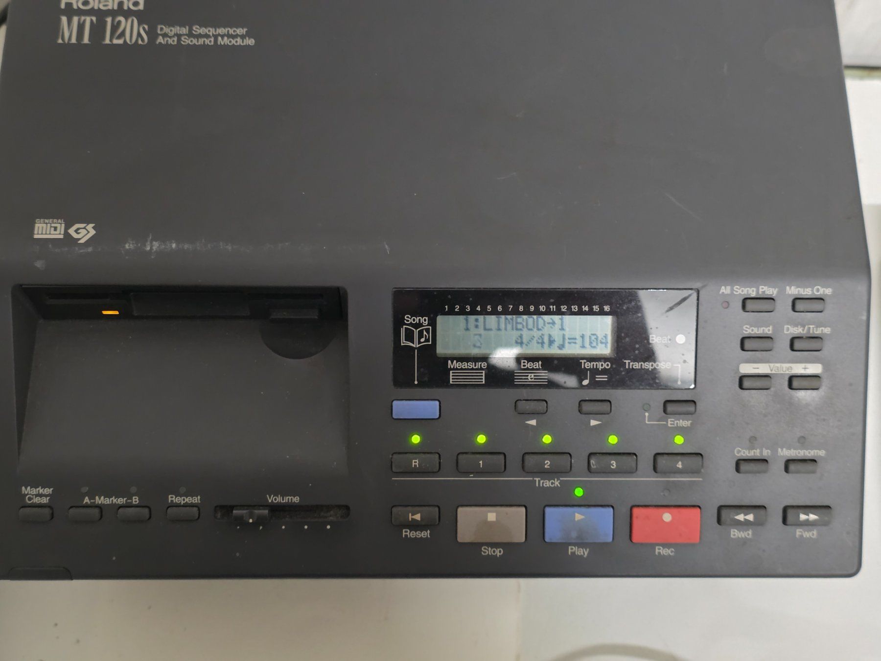 Korg Musikinstrumente: Roland MT 120s Digital Sequencer, KORG ih Interactive Vocal – Gebraucht aus Dietikon von Flohmiwelt 1