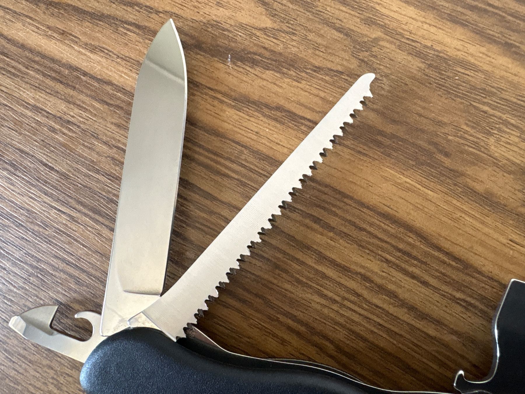 Victorinox Couteaux de poche: VICTORINOX - Forester black - Sackmesser – Neuf (Voir description) à Andwil SG par Rainboli 4