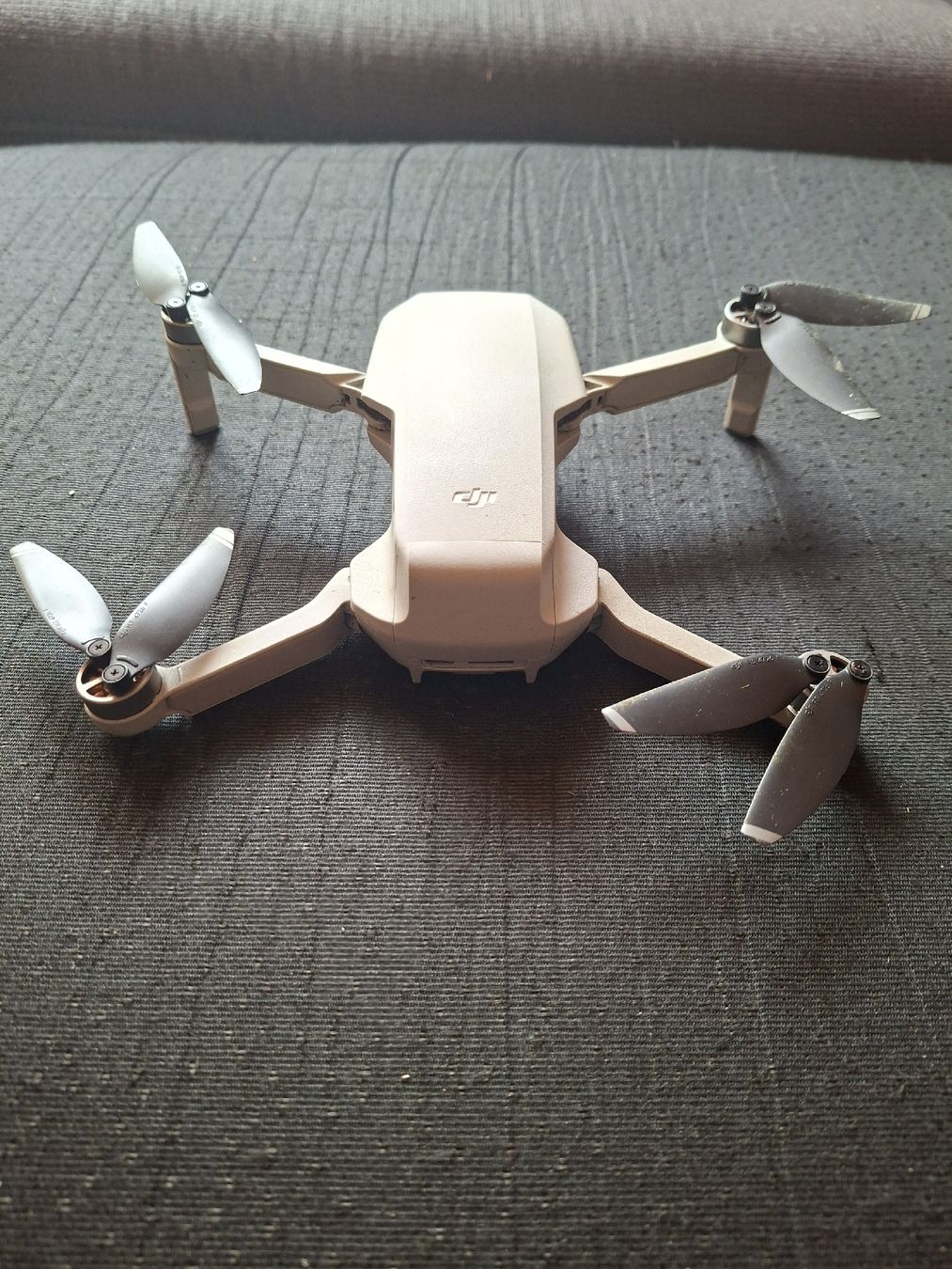 DJI RC Modellbau: Drohne Dji Mavic Mini – Gebraucht aus Bretzwil von Ampi99