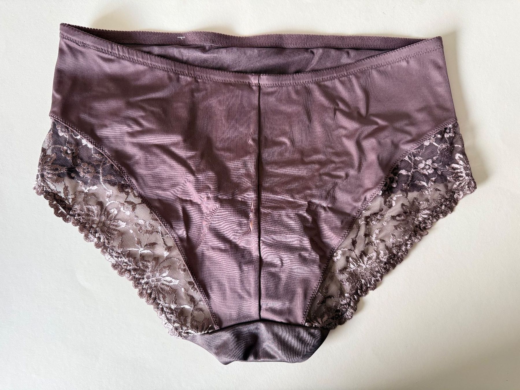 Triumph Sonstige Unterwäsche: TRIUMPH, Shaping-Slip LADYFORM SOFT, Grösse 46, Farbe Grau – Neu und originalverpackt aus Rudolfstetten von gst_g7xl 4