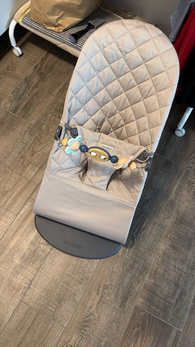 Babybjörn Wippen & Schaukeln: Babybjörn Wippe – Neu (gemäss Beschreibung) aus Scheuren von dijamaNt12