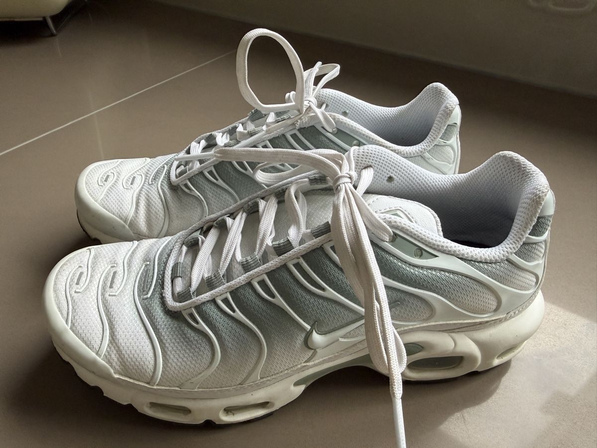 Nike Damenschuhe: Nike Air Max TN Gr. 37.5 – Gebraucht aus Jona von Stijo6
