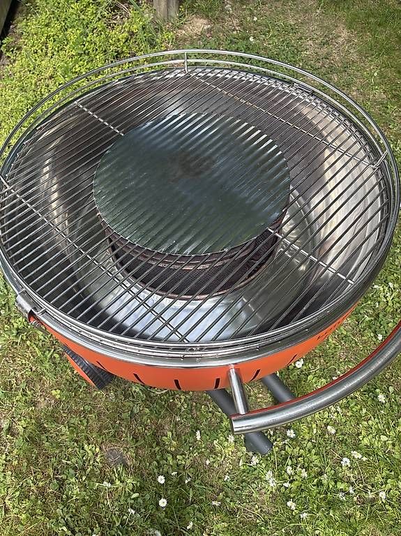Grils: XXL Lotus Holzkohlegrill – D'occasion à Meilen par michbeck71 4