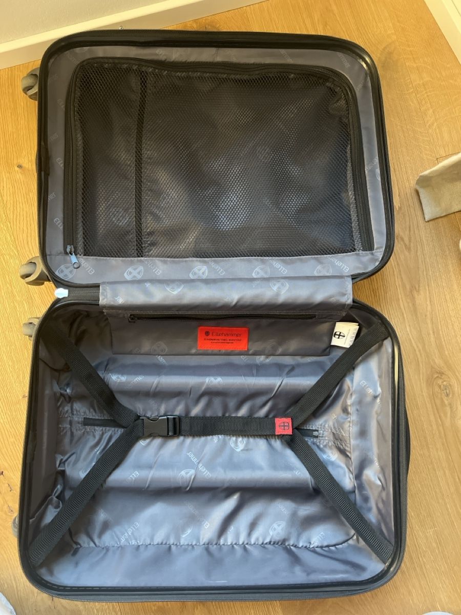 Valises de voyage: Kabinengepäck Ellehammer – D'occasion à Goldau par car_8v8h 3