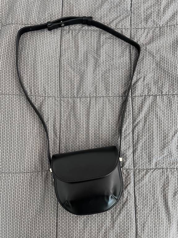 Borse da donna: OSOI völlig neue Tasche, Leder – Usato da Zürich venduto da aus_nf7n 2