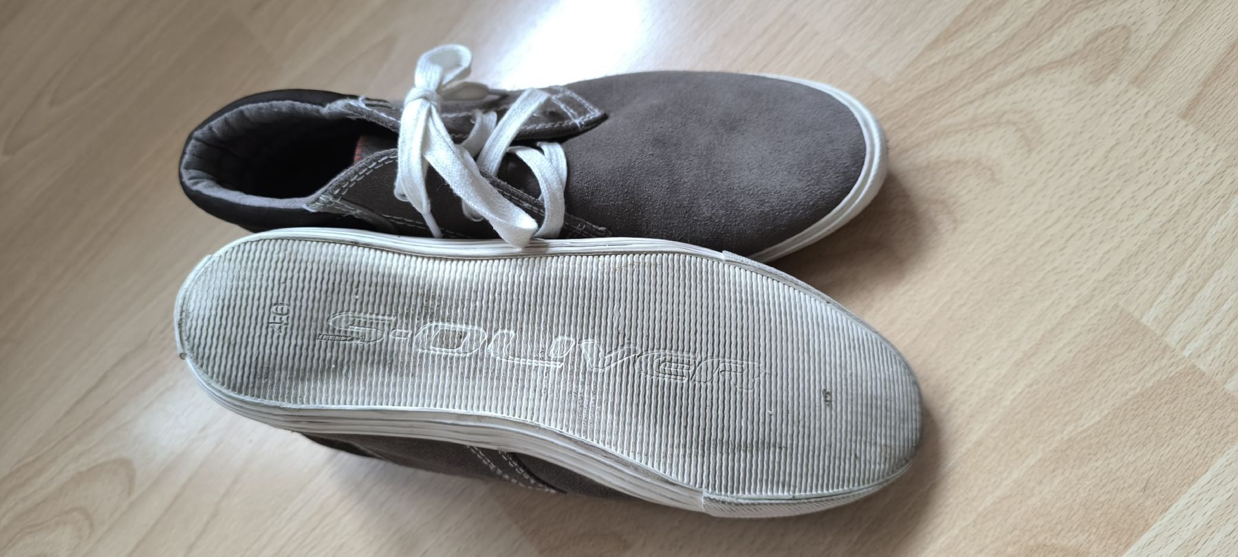 S.Oliver Scarpe da uomo: Chaussures S.Oliver 40 – Usato da Arnex-sur-Orbe venduto da mbdaso 1