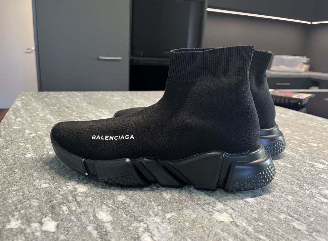 Scarpe da uomo: Dupe Balenciaga Speed Trainer – Usato da Cunter venduto da tiramisuuu_ 1
