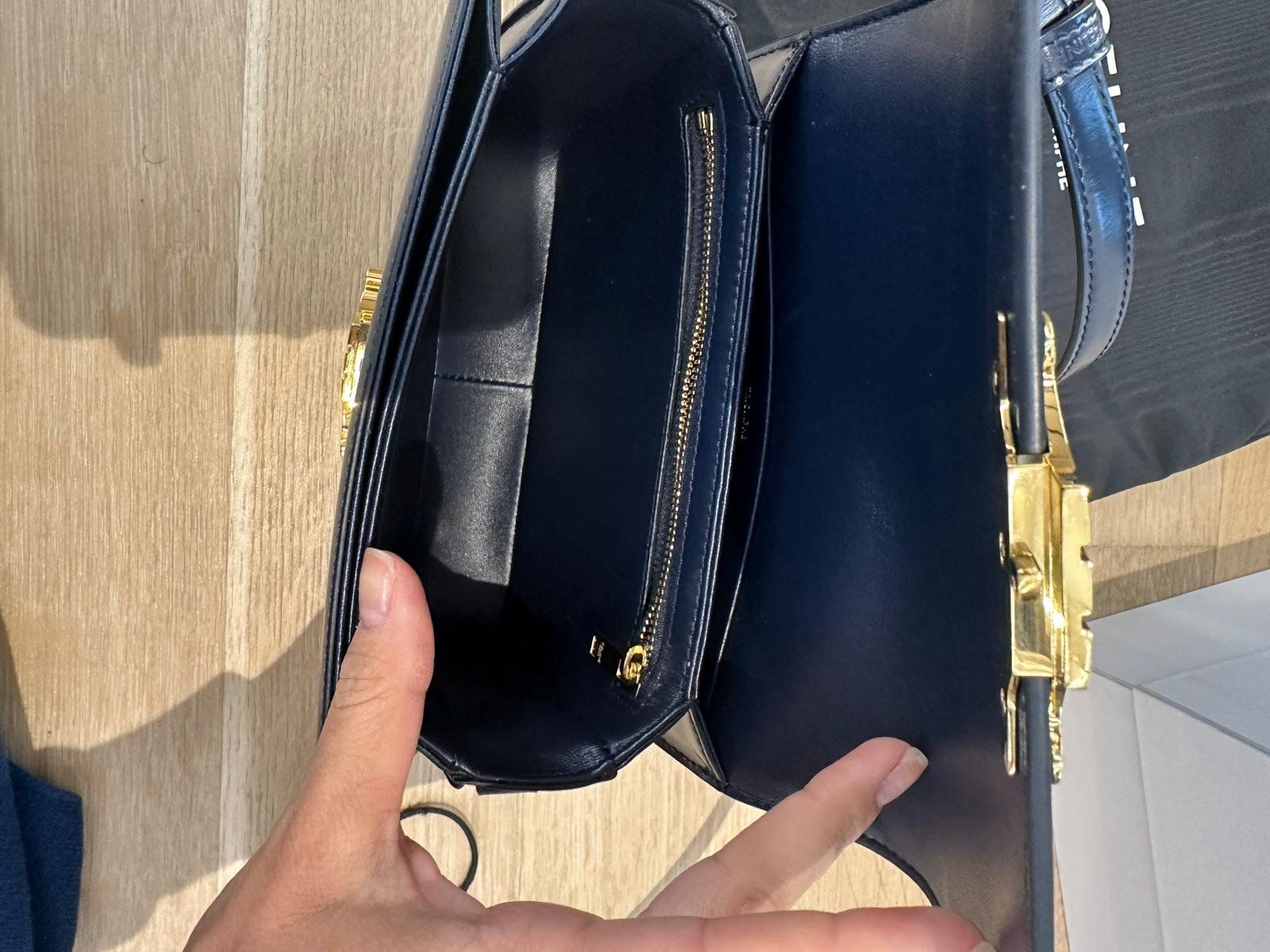 Celine Taschen für Damen: CELINE Teen Triomphe tasche – Gebraucht aus COMMUGNY von toutdoitdisparaitre 5