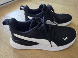 PUMA Laufschuhe